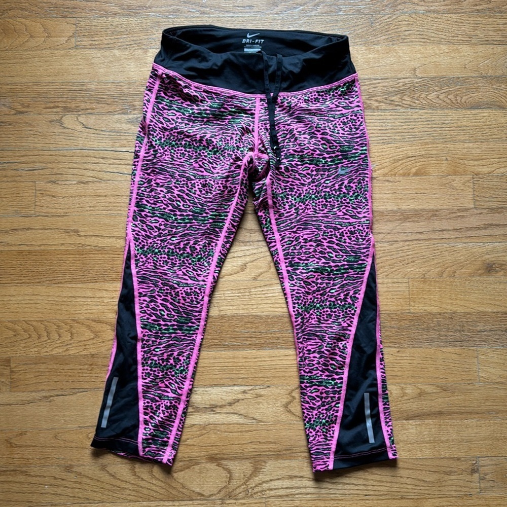 Nike Running black and hot pink big cat print size small